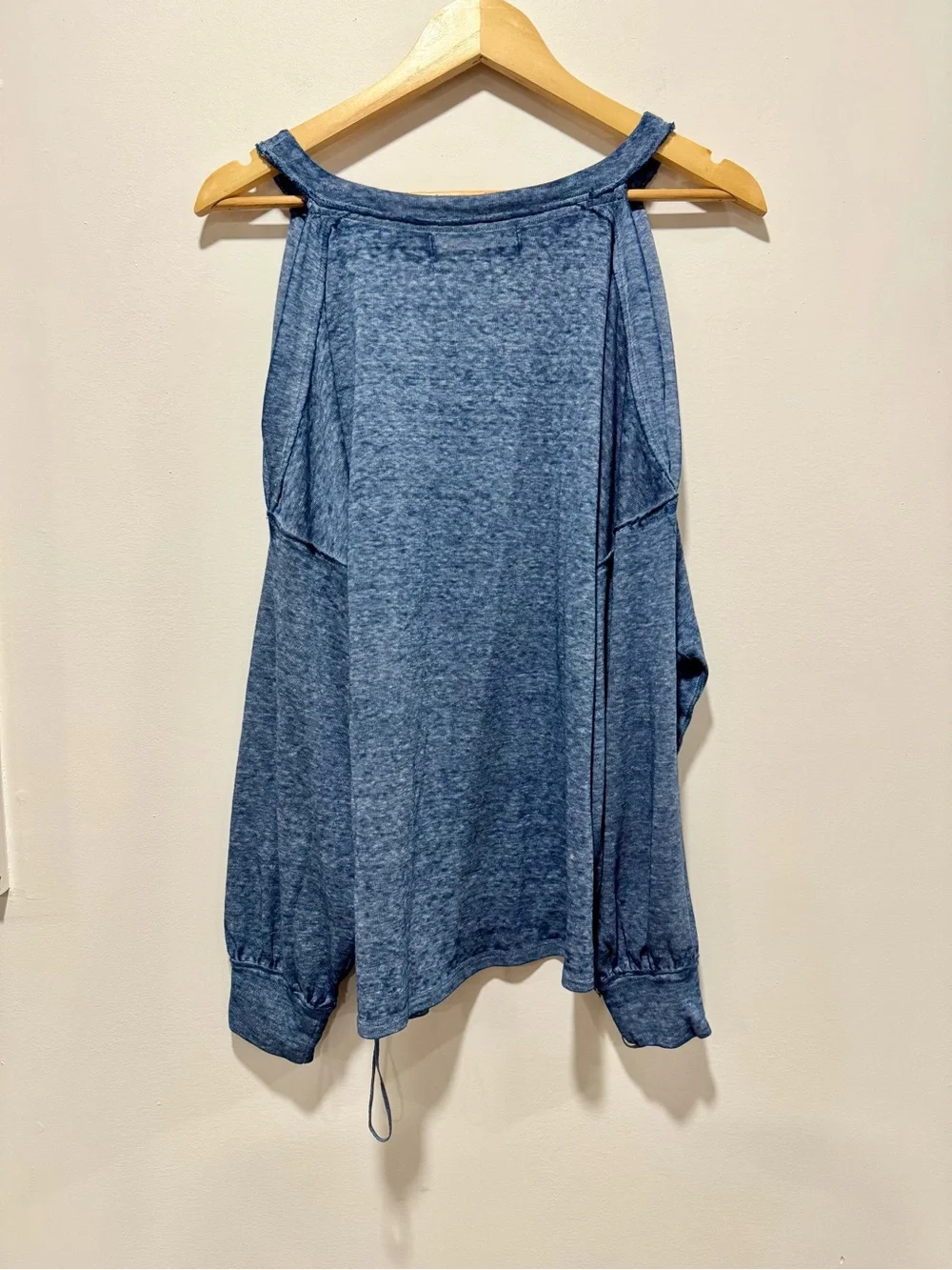 We The Free Chill Out Cold Shoulder Oversized Knit Top Blue Size M Relaxed Cozy